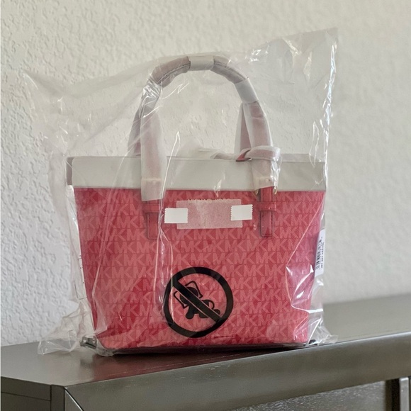 Michael Kors Extra Small Carryall Jet Set Travel in Bright Red - Picture 1 of 7